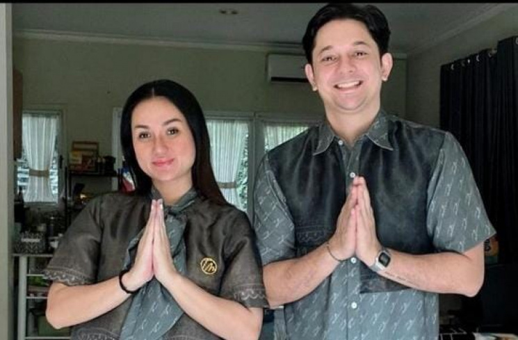 Tengku Dewi Putri bersama Andrew Andika [Instagram/@tengkudewiputri_tdp]