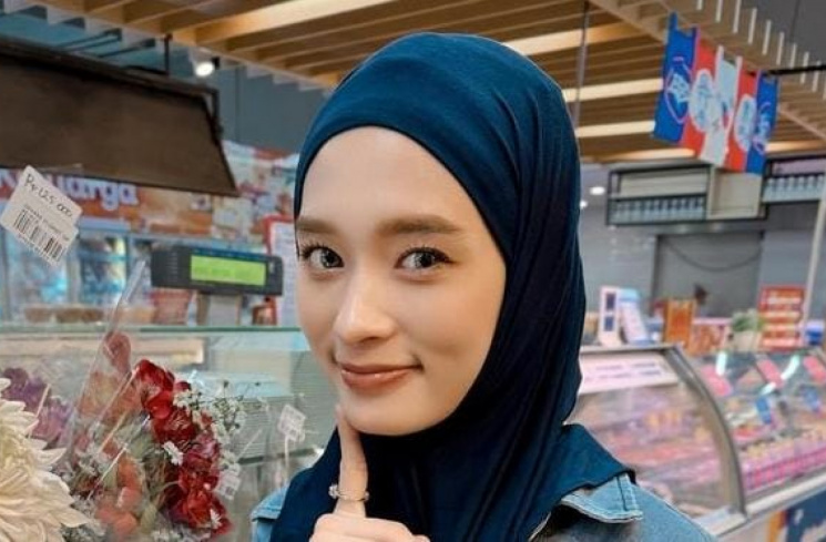 Inara Rusli [Instagram/@mommy_starla]