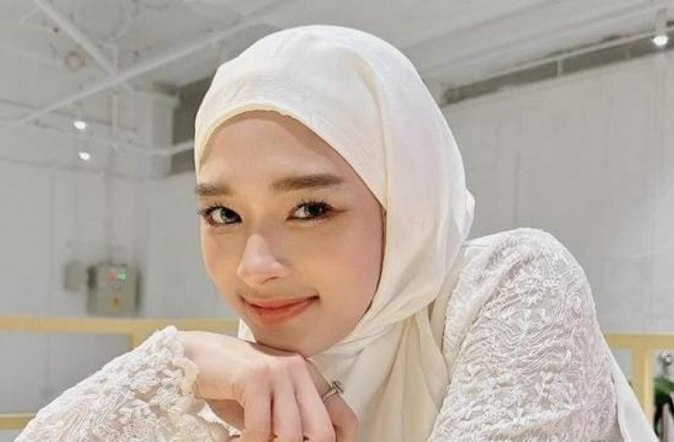 Inara Rusli [Instagram/@mommy_starla]