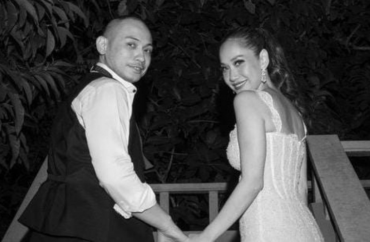 Tiko Aryawardhana bersama Bunga Citra Lestari [Instagram/@itsmebcl]
