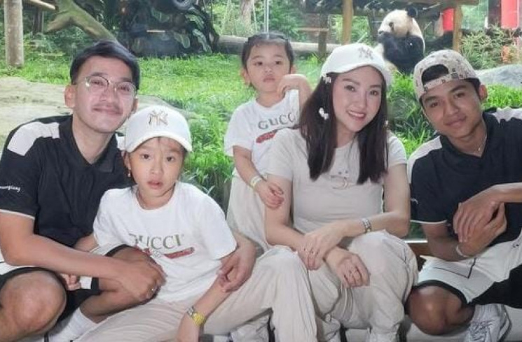 Keluarga besar Ruben Onsu [Instagram/@ruben_onsu]