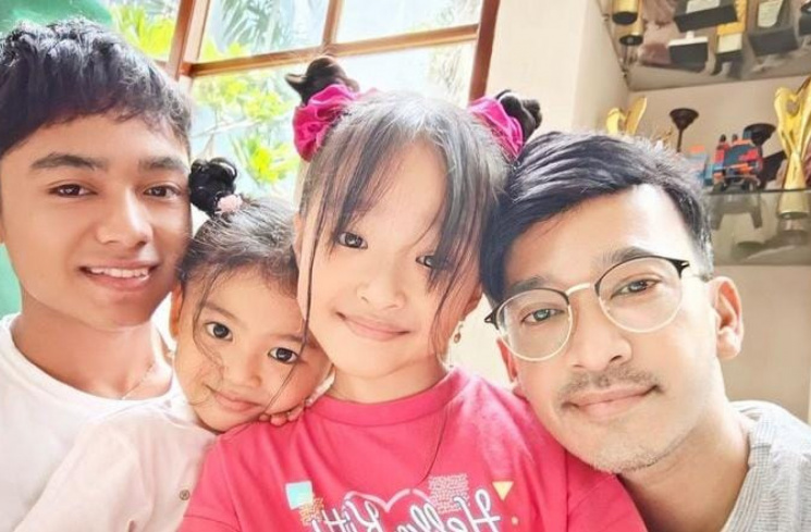 Ruben Onsu bersama Betrand, Thalia, Thania [Instagram/@ruben_onsu]
