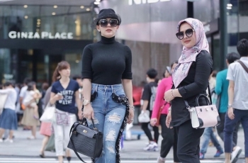 7 Jargon Fenomenal Syahrini yang Melekat Banget di Telinga Publik