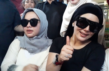 8 Foto di Museum Holocaust Ini Lebih Ekstrem dari Syahrini!