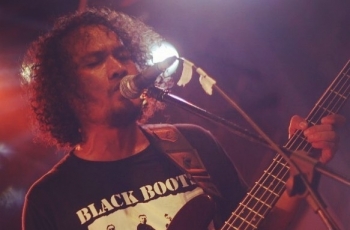 Mereka yang 'Hancur' Ditinggal Made Navicula