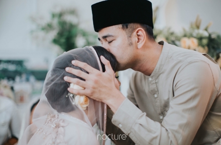 Raffi Ahmad memberikan restu kepada adiknya, Syahnaz yang akan segera menikah.