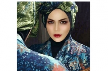 6 Foto Transformasi DJ Butterfly, dari Terbuka hingga Tertutup