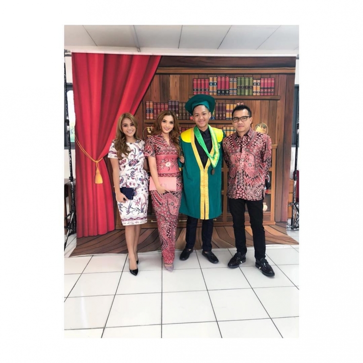 Keluarga Anang Hermansyah