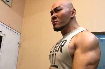 Tanggapi Teror, Deddy Corbuzier Risih dengan Pesan Netizen Ini