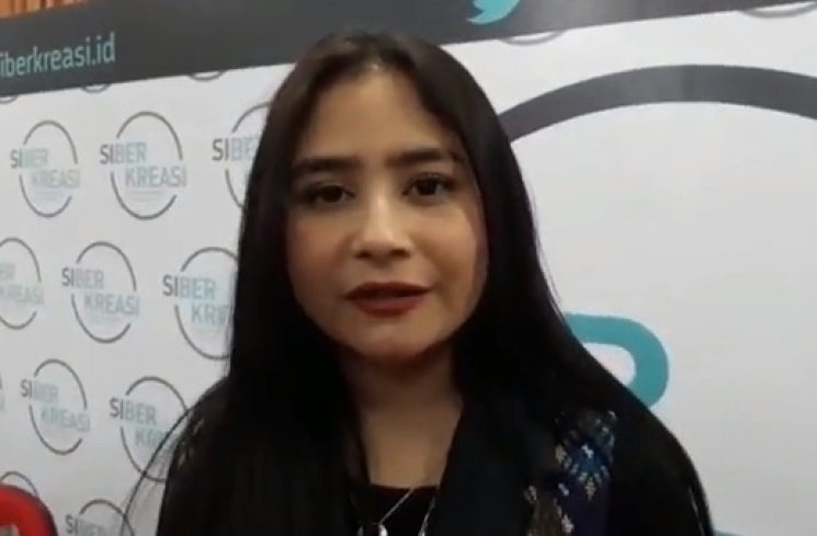 Postingan Instagram <a href='https://sumsel.tribunnews.com/tag/prilly-latuconsina' title='Prilly Latuconsina'>Prilly Latuconsina</a>.