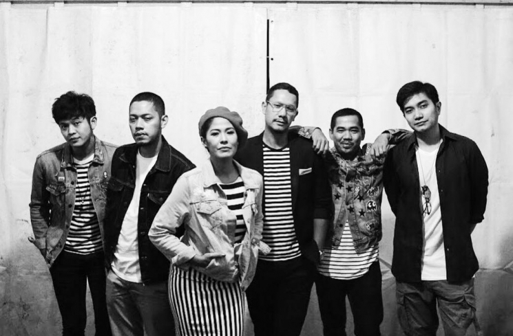 Maliq & D'Essentials