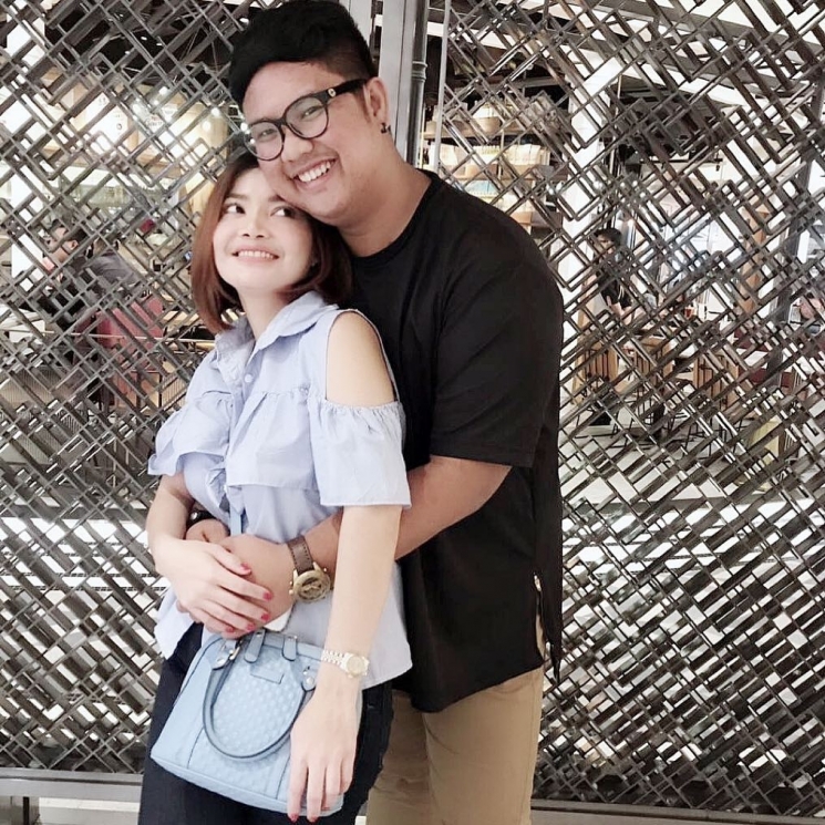 Irma Darmawangsa dan Ricky Cuaca