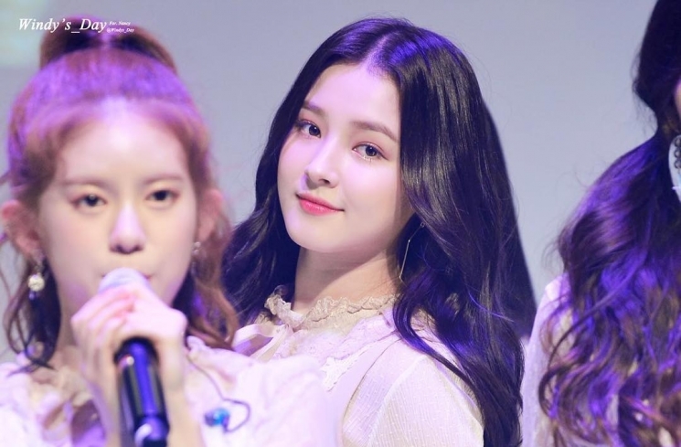 Nancy Momoland