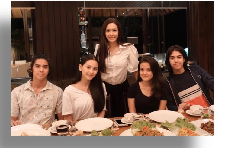 Marsha Aruan, El Rumi dan Maia Estianty