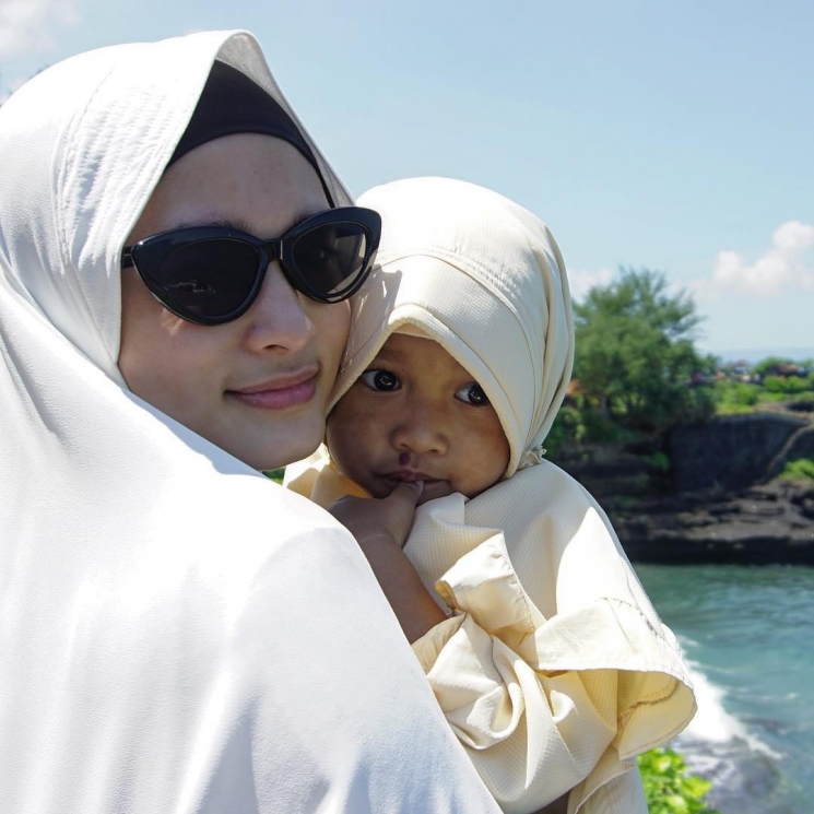 Istri dan anak Virgoun (Instagram)