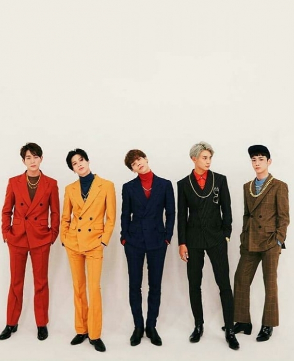 Shinee/instagram@holy.shinee