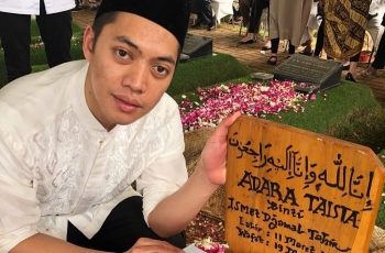 Adik Ulang Tahun saat Istri Dimakamkan, Begini Doa Ruby Rajasa