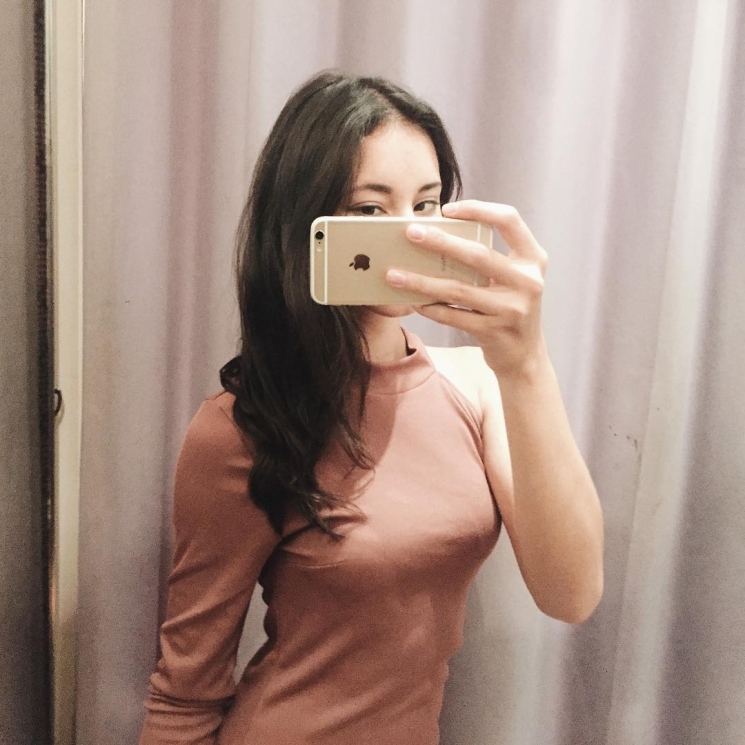 Naomi Paulinda