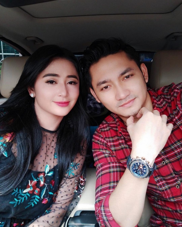 Dewi Perssik dan Angga Wijaya/instagram@anggawijaya88