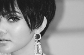 Jadi Perbincangan, Feed Instagram Rina Nose Gelap Gulita