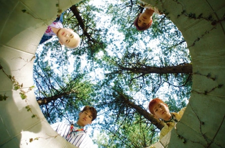 Ada bayangan mendiang Jonghyun di teaser comeback Shinee