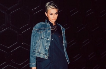 Agnez Mo Unggah Foto Bareng Chris Brown Lagi