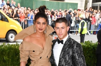 Nick Jonas dan Priyanka Chopra Dikabarkan Pacaran