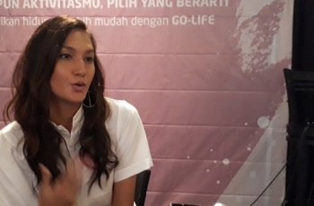 Yuk, Intip Nadine Chandrawinata - Dimas Anggara Basah-basahan!