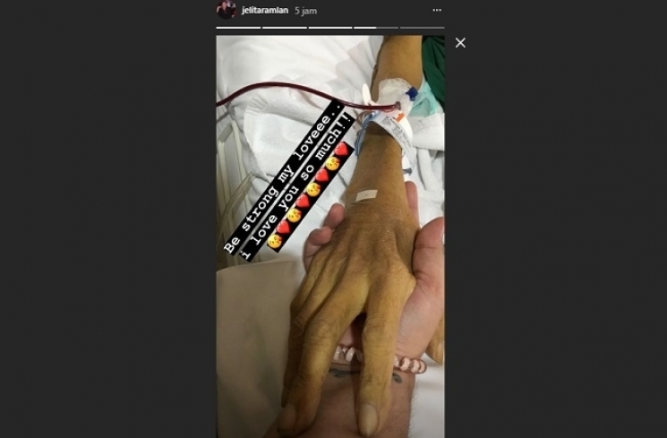 Momori kenangan bersama ayah Olla Ramlan