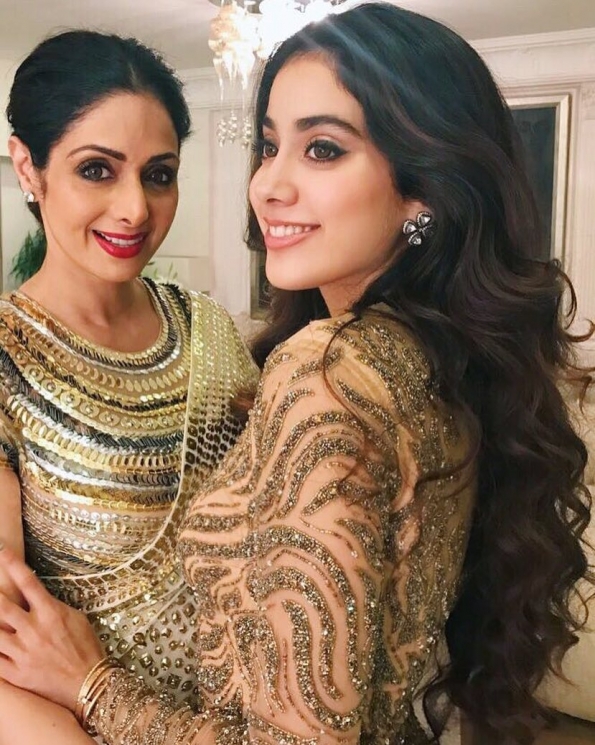 Janhvi Kapoor dan Sridevi