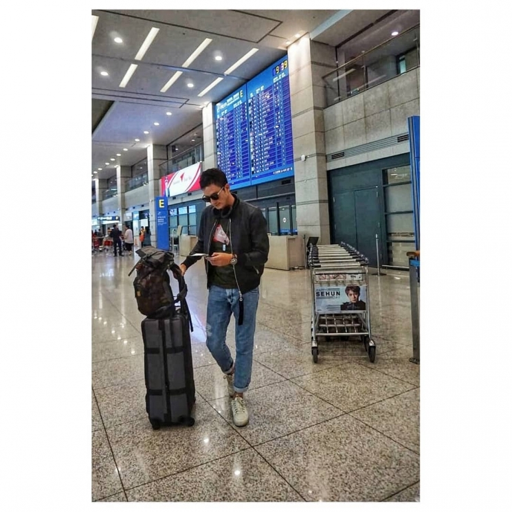 Mike Lewis di Seoul