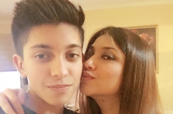 Putra Sarah Azhari Posting Foto Buka Kaus Siang Bolong, Netizen: Batal Deh Puasa Gue