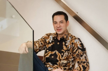 Viral Ada Dokter Meninggal Tertular Pasien Corona, Ari Wibowo: Hoax!