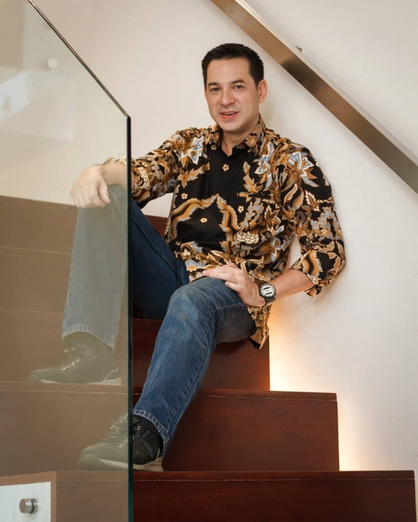 Ari Wibowo