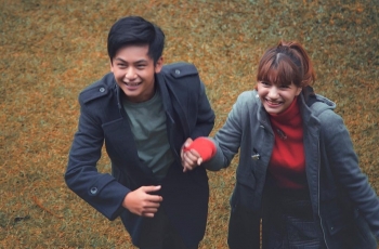 Dinilai Berlebihan, Cassandra Lee dan Randy Martin Tetap Mesra