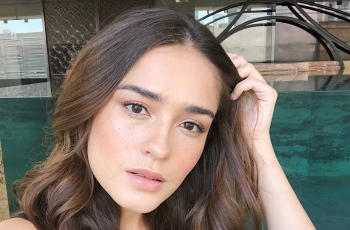 5 Gaya Liburan Yasmine Wildblood dan Keluarga Kecilnya, Idaman Banget!