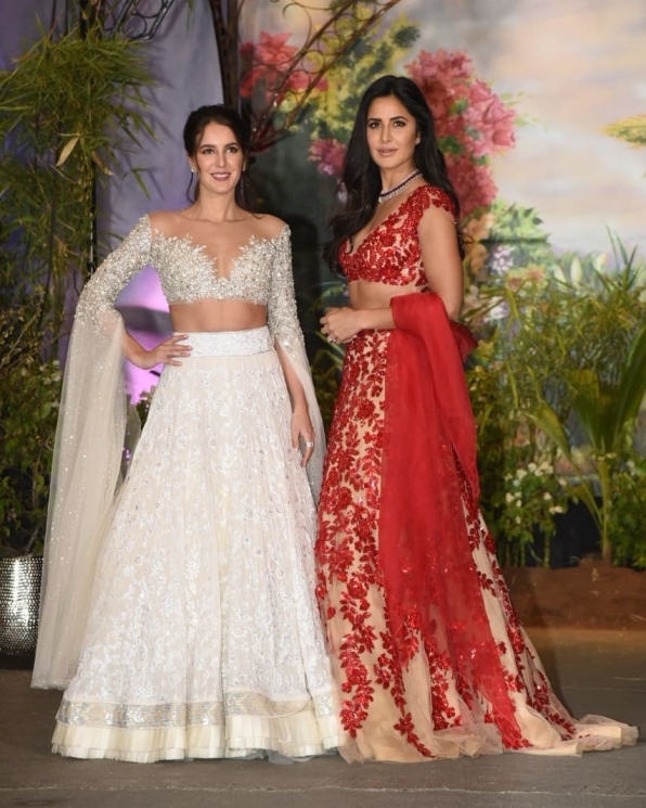 Katrina dan Isabelle Kaif