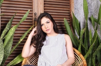 Orang Tua Nikah Beda Agama, 4 Artis Ini Mantap Pilih Pasangan Seiman