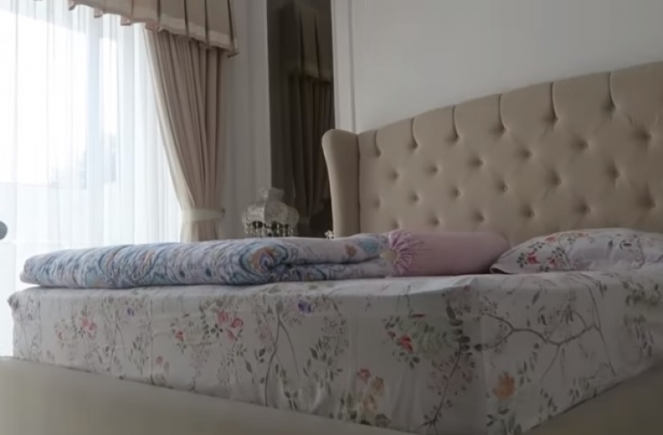 Kamar Natasha Wilona