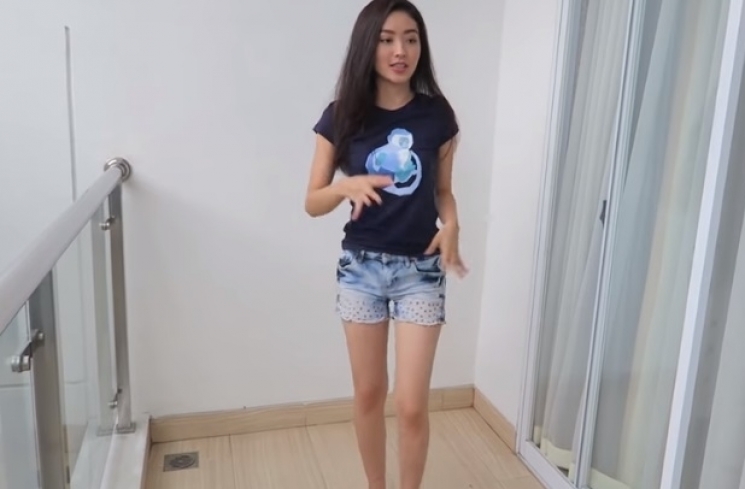Kamar Natasha Wilona