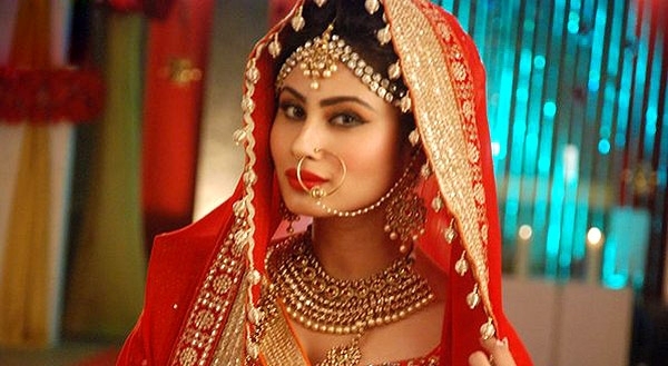 Mouni Roy