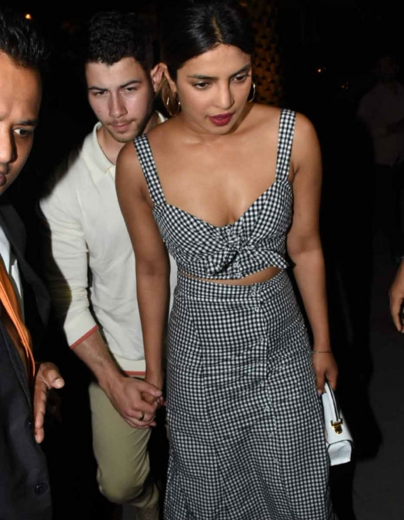 Priyanka Chopra dan Nick Jonas