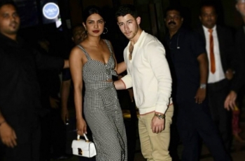 Makin Mesra, Priyanka Chopra dan Nick Jonas Dinner Bareng di Mumbai