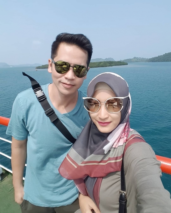 Ricky Perdana dan Chacha Thakya