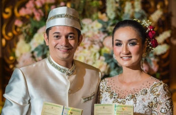 Andrew Andika dan Tengku Dewi Dikaruniai Bayi Laki-Laki, Namanya Disorot