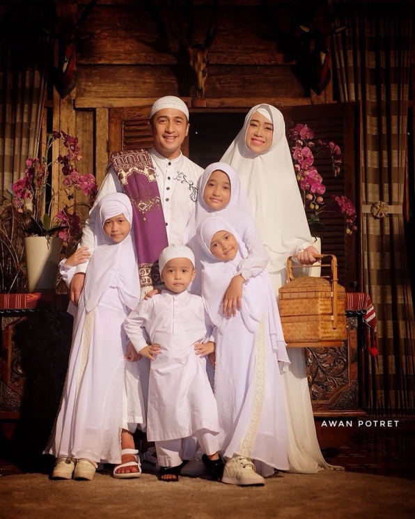 Rakana dan Raina