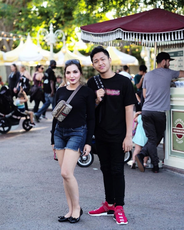 Instagram @ashanty_ash