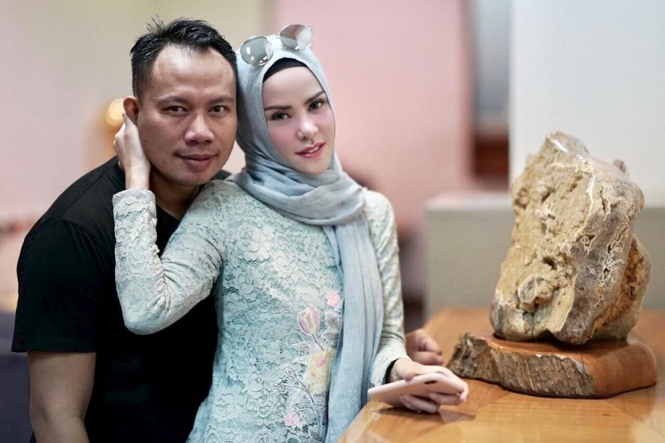 Angel Lelga dan Vicky Prasetyo from Instagram @angellelga