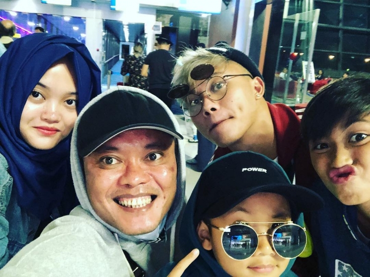 Liburan Sule dan anak-anaknya ke Jepang/Instagram @ferdinan_sule