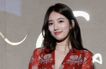 Bikin Geger Fans Indonesia Nih, Bae Suzy Cantik Berhijab
